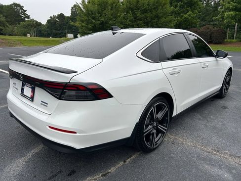Used 2025 Honda Accord Sport image 19