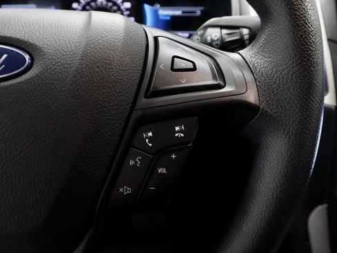 Certified 2023 Ford Edge SE image 30