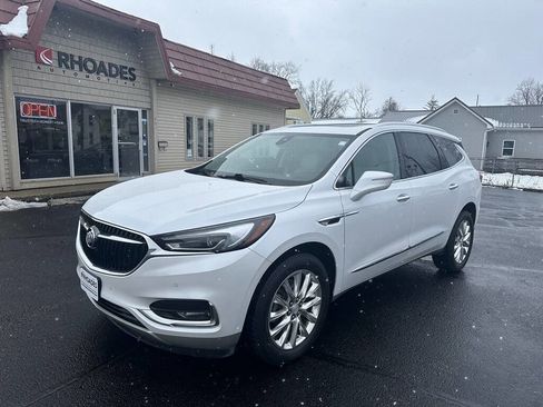Used 2018 Buick Enclave Premium w/ Experience Buick Package image 1