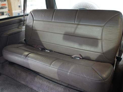 Used 1996 Ford Bronco Eddie Bauer image 30