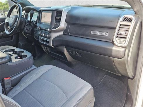 Used 2024 RAM 2500 Big Horn AWD/4WD image 21