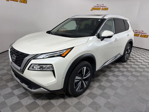 Certified 2023 Nissan Rogue Platinum w/ Platinum Premium Package FWD image 1