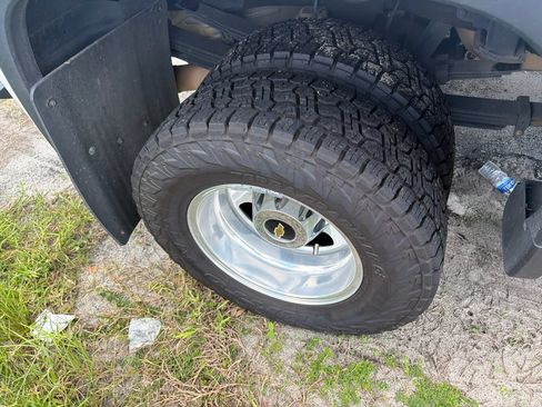 Used 2022 Chevrolet Silverado 3500 High Country w/ Safety Package II AWD/4WD image 7