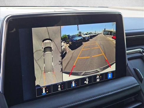 Used 2023 Chevrolet Tahoe LT w/ Luxury Package image 18