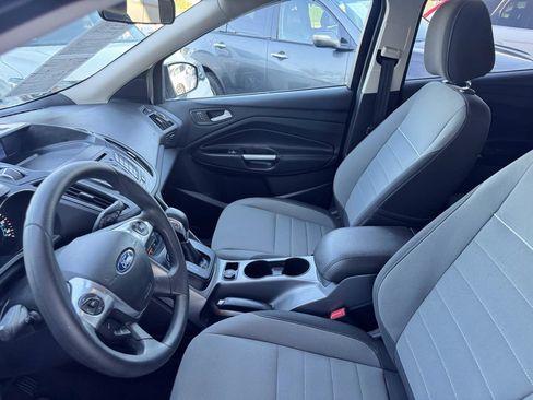 Used 2015 Ford Escape SE FWD image 31