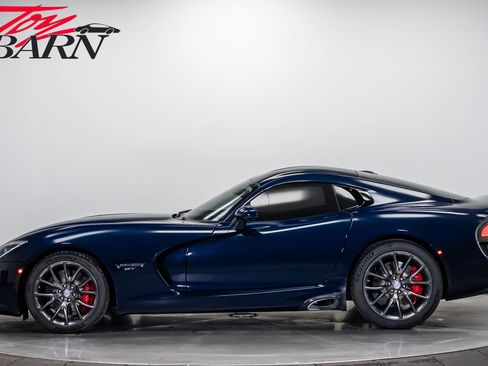 Used 2017 Dodge Viper GTC w/ GTS Interior Package image 2