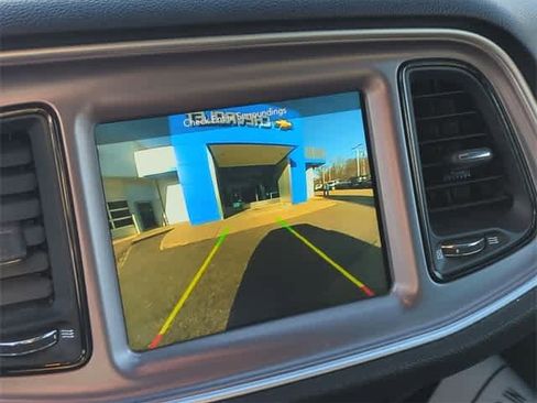 Used 2019 Dodge Challenger SXT w/ Cold Weather Group image 15