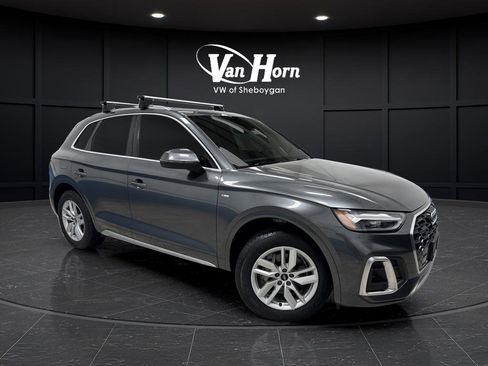 Used 2022 Audi Q5 2.0T Premium w/ Convenience Package image 40