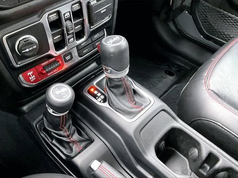 Certified 2019 Jeep Wrangler Unlimited Rubicon image 31