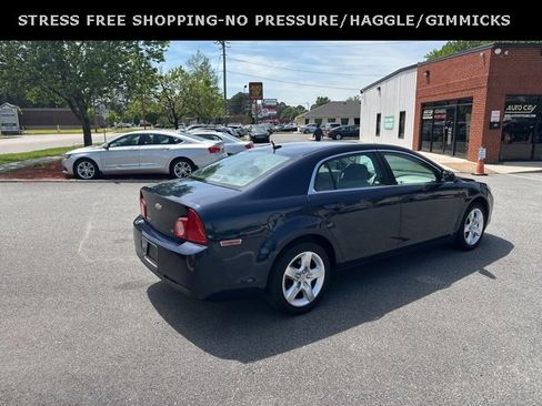 Used 2009 Chevrolet Malibu LS image 26