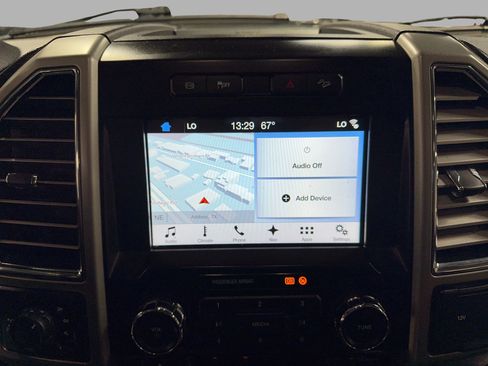 Used 2017 Ford F250 Lariat w/ Lariat Value Package image 40