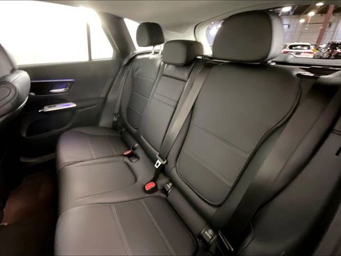 Certified 2025 Mercedes-Benz GLC 350e GLC 350e image 18