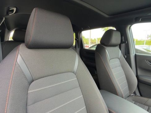 Used 2025 Honda CR-V Sport image 9