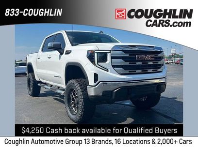 New 2025 GMC Sierra 1500 SLE