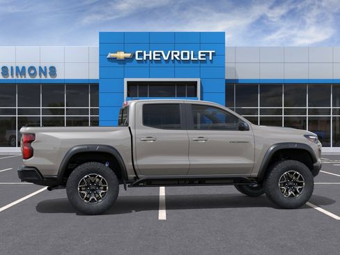 New 2026 Chevrolet Colorado ZR2 w/ Technology Package AWD/4WD image 6