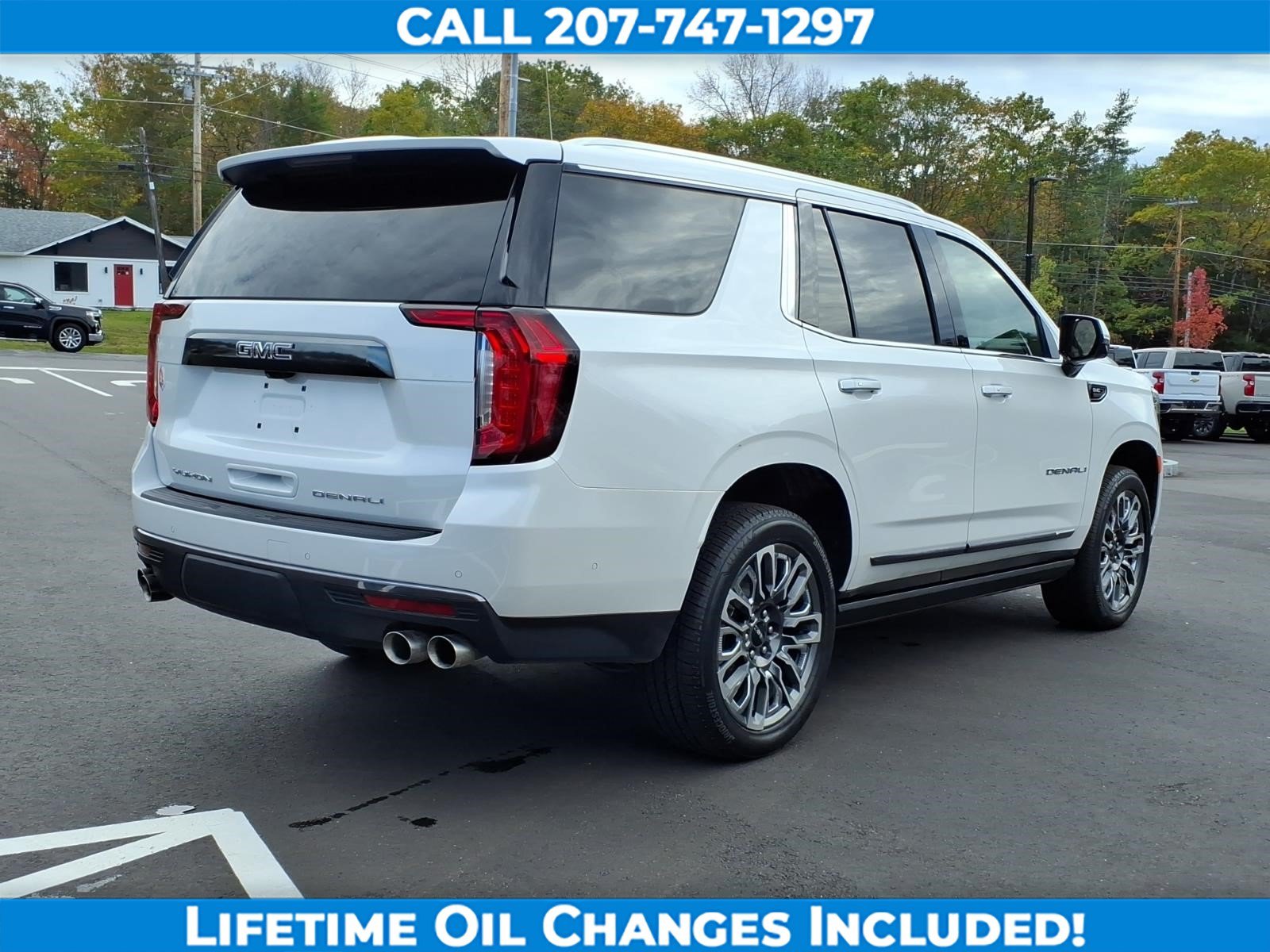 Used 2024 GMC Yukon Denali Ultimate AWD/4WD image 5