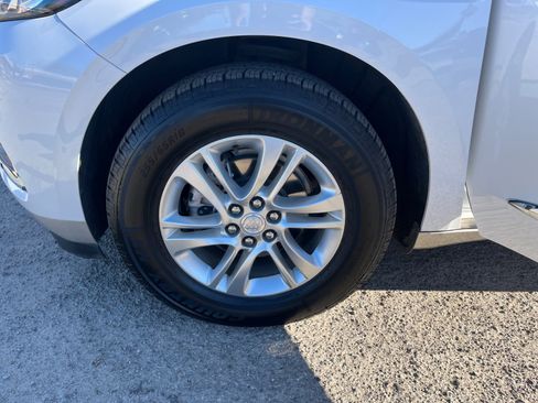 Used 2021 Buick Enclave Essence w/ Sound and Sites Package image 24