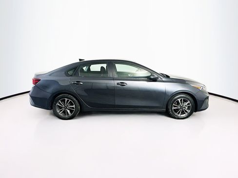 Used 2024 Kia Forte LXS image 10