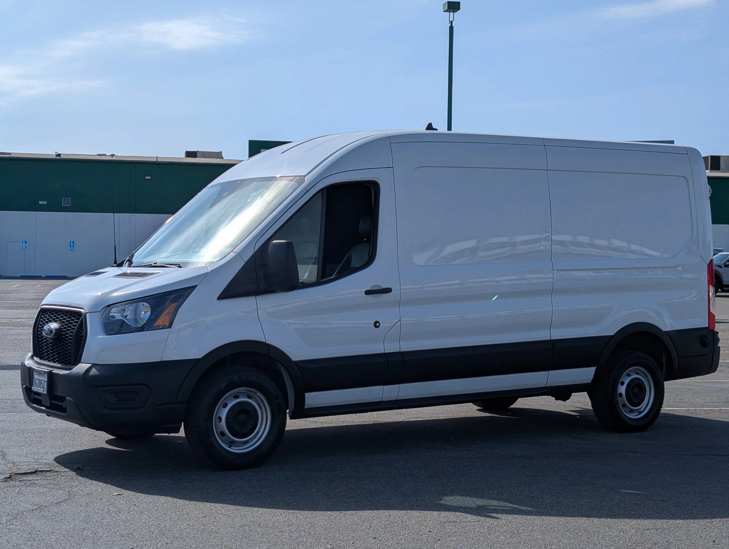 Used 2023 Ford Transit 250 Medium Roof w/ Load Area Protection Package RWD image 3