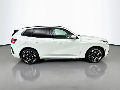 Used 2025 BMW X3 xDrive30i w/ Premium Package AWD/4WD image 8