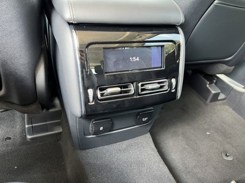 Certified 2025 Lincoln Aviator Reserve w/ Equipment Group 201A AWD/4WD image 30