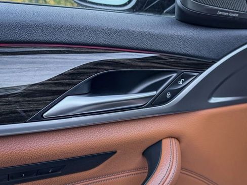 Used 2023 BMW 540i xDrive 540i xDrive w/ M Sport Package image 42