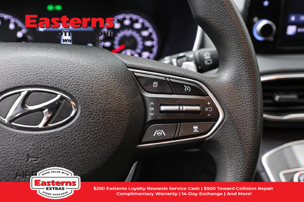 Used 2022 Hyundai Santa Fe SEL AWD/4WD image 17