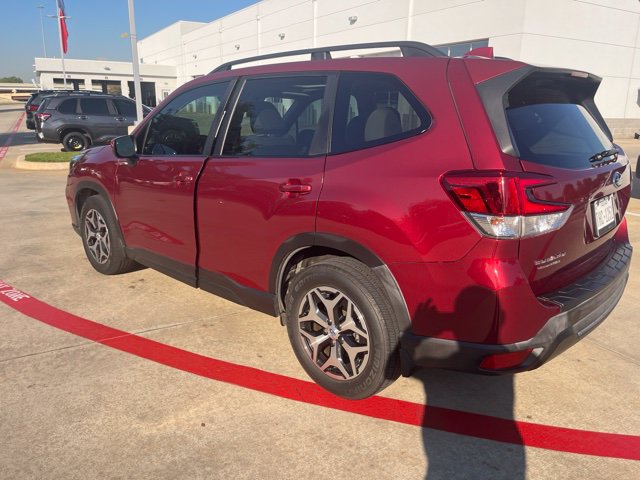Used 2020 Subaru Forester Premium w/ Popular Package #1 AWD/4WD image 4