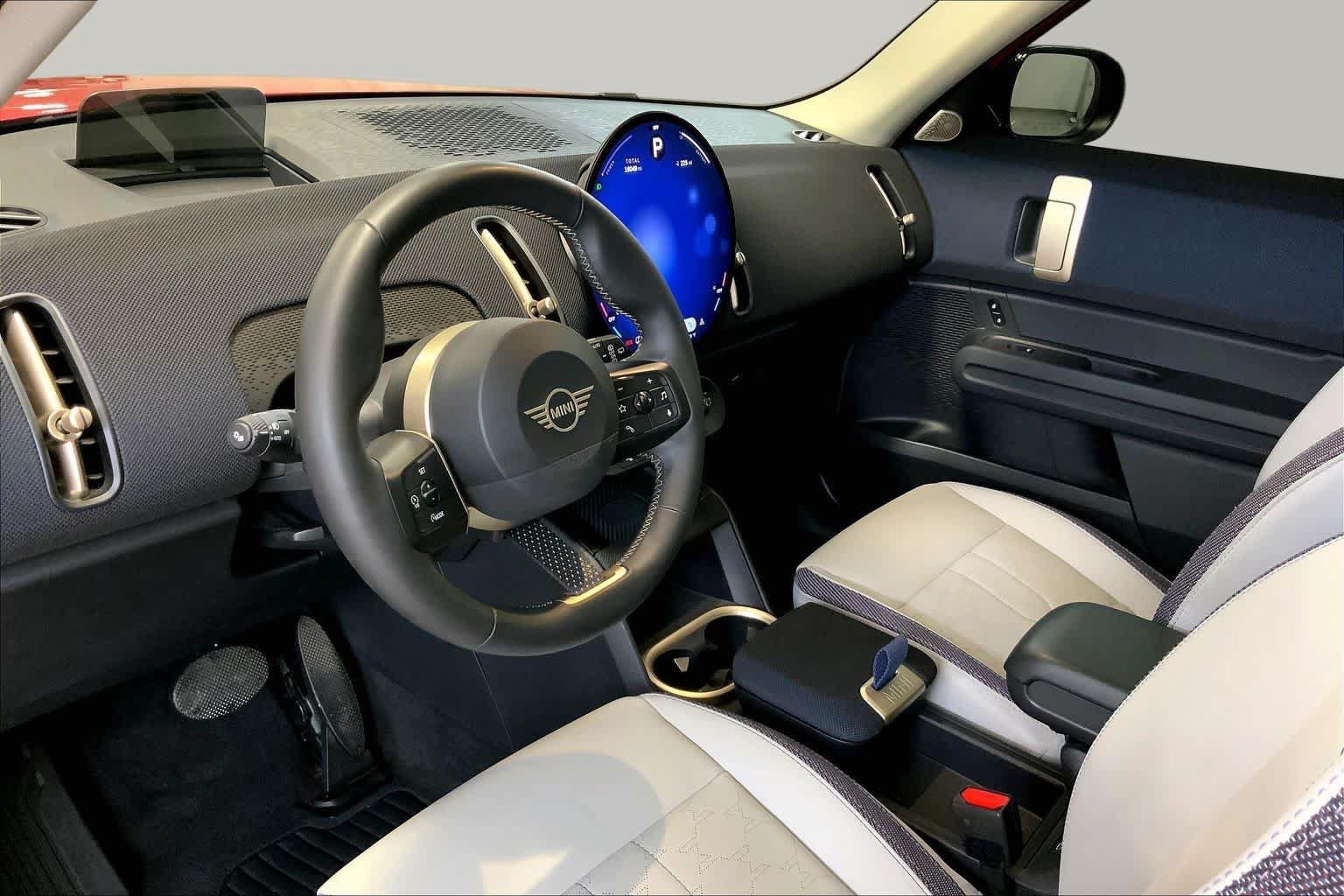 Used 2025 MINI Cooper Countryman SE AWD/4WD image 17