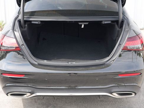 Used 2021 Mercedes-Benz E 350 Sedan w/ Premium Package image 9