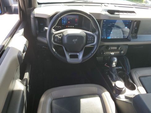 Used 2024 Ford Bronco Wildtrak AWD/4WD image 10