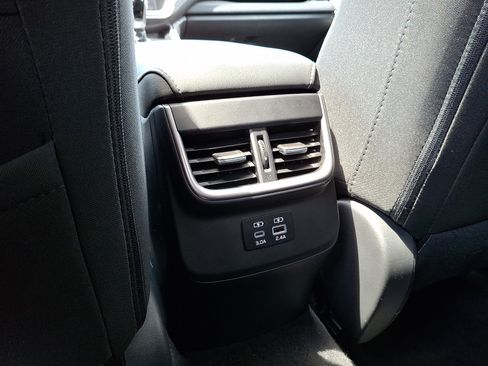 Used 2025 Subaru Outback Premium w/ Popular Package #1A AWD/4WD image 12