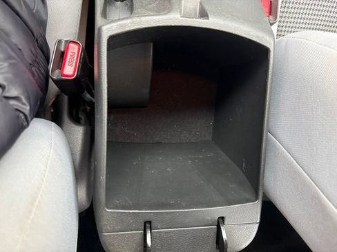 Used 2022 Hyundai Kona SE w/ Cargo Package FWD image 29