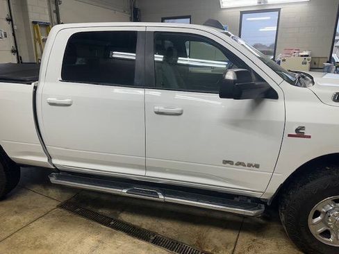 Used 2021 RAM 2500 Big Horn AWD/4WD image 9