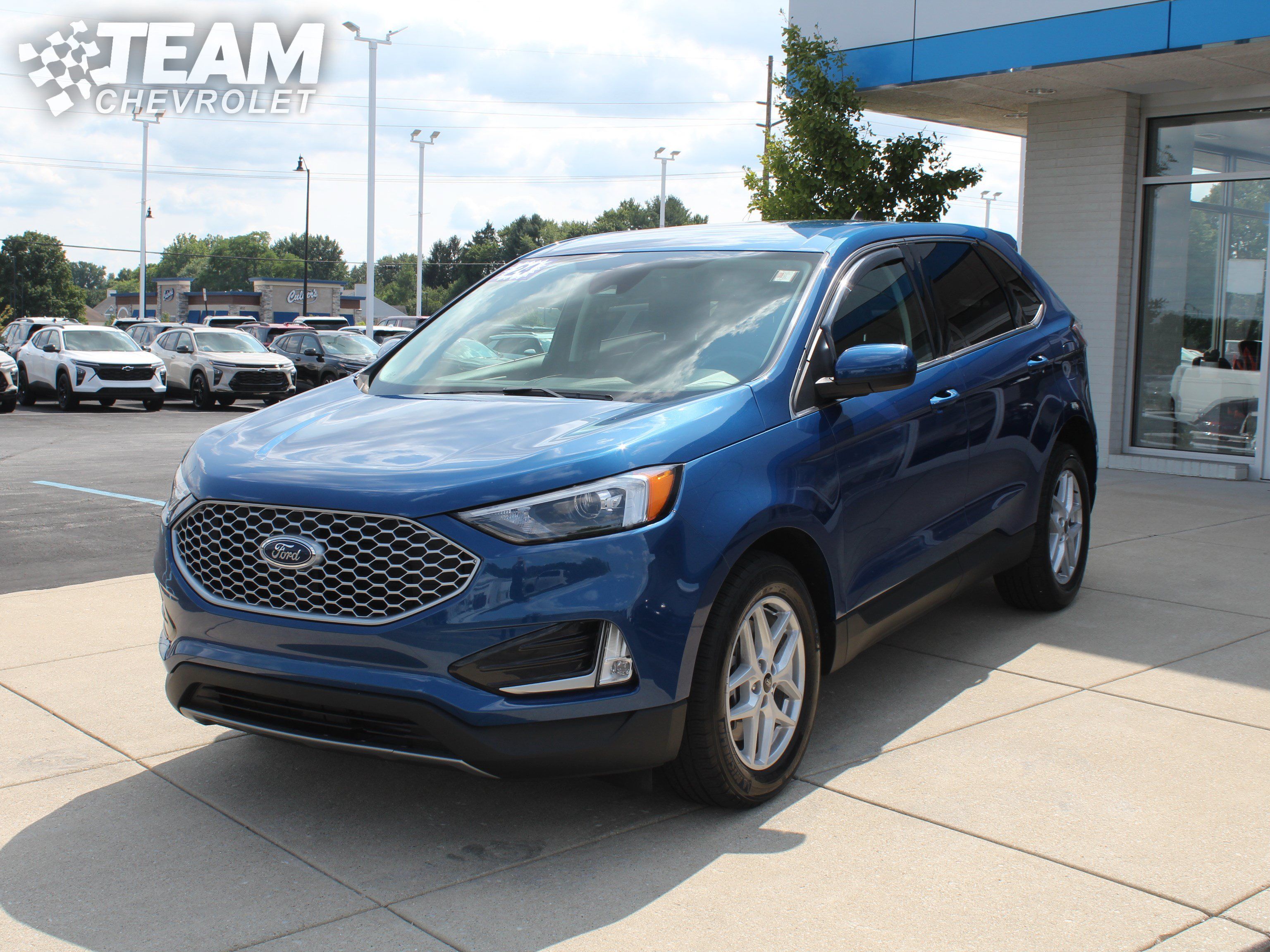 Used 2024 Ford Edge SEL w/ Convenience Package AWD/4WD image 8