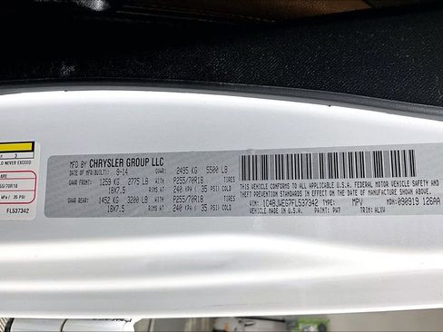 Used 2015 Jeep Wrangler Unlimited Sahara w/ Connectivity Group image 30