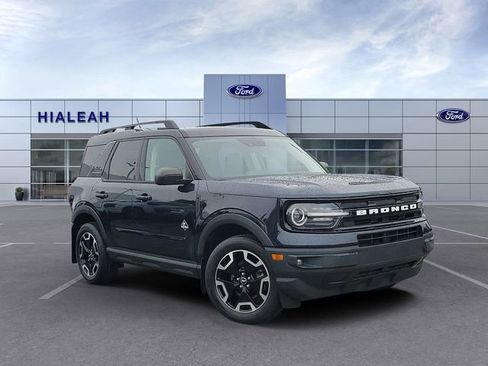 Used 2022 Ford Bronco Sport Outer Banks w/ Tech Package image 1