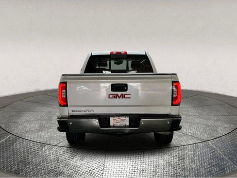Used 2018 GMC Sierra 1500 SLT image 6