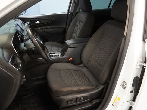 Used 2021 Chevrolet Equinox LT AWD/4WD image 3