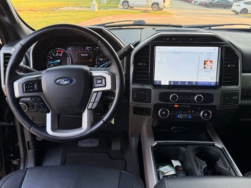 Used 2022 Ford F250 Lariat w/ Lariat Value Package AWD/4WD image 27