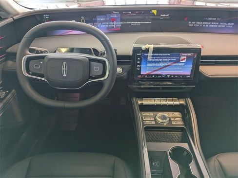 New 2026 Lincoln Nautilus Premier w/ Jet Appearance Package image 18