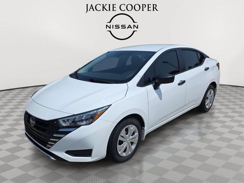 Used 2025 Nissan Versa S w/ Trunk Package FWD image 1