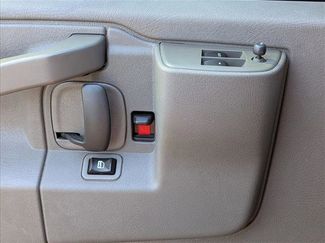 Used 2019 Chevrolet Express 3500 LT w/ LT Preferred Equipment Group video 3