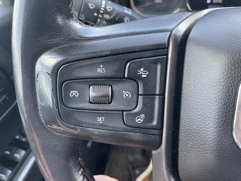 Used 2021 GMC Sierra 2500 AT4 w/ AT4 Preferred Package AWD/4WD image 16