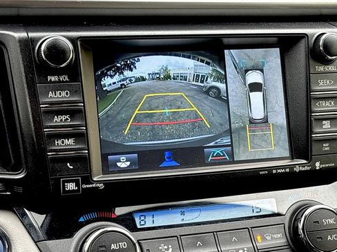 Used 2016 Toyota RAV4 Limited image 22