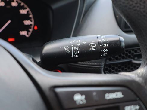 Used 2024 Honda HR-V LX image 18