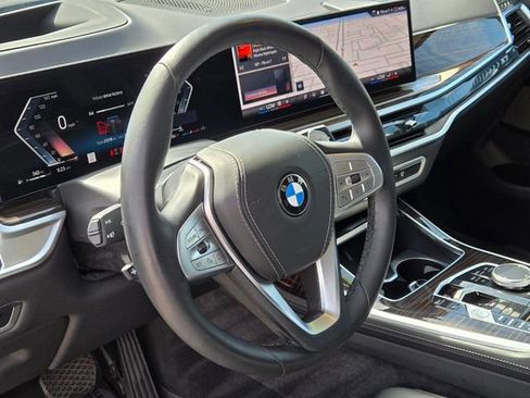 Used 2026 BMW X7 xDrive40i w/ Premium Package AWD/4WD image 25