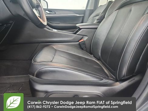 Certified 2022 Jeep Grand Cherokee L Limited image 20