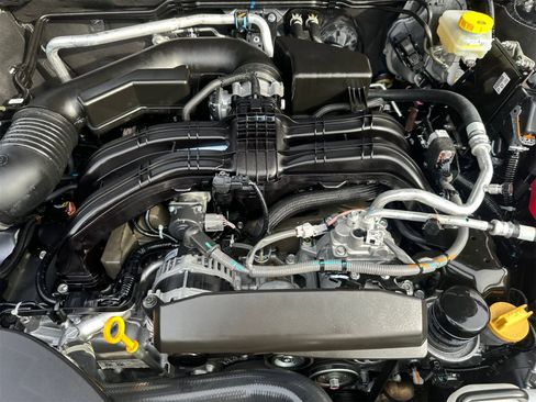 Certified 2025 Subaru Outback Onyx Edition image 7