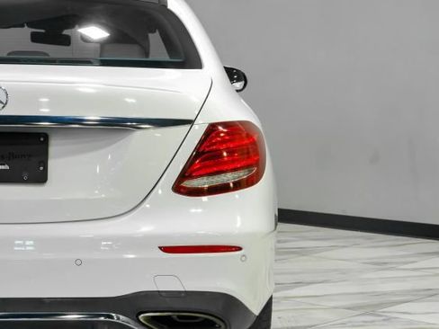 Used 2018 Mercedes-Benz E 300 image 57